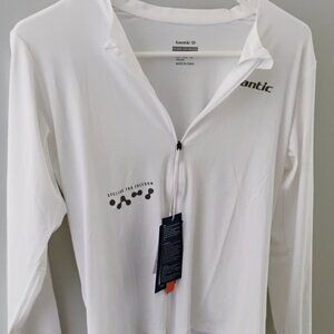 Santic bicycling shirt